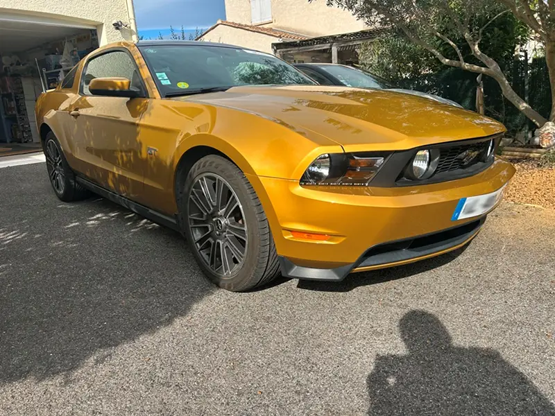Ford Mustang V8 GT 4.6 PRENIUM 2010